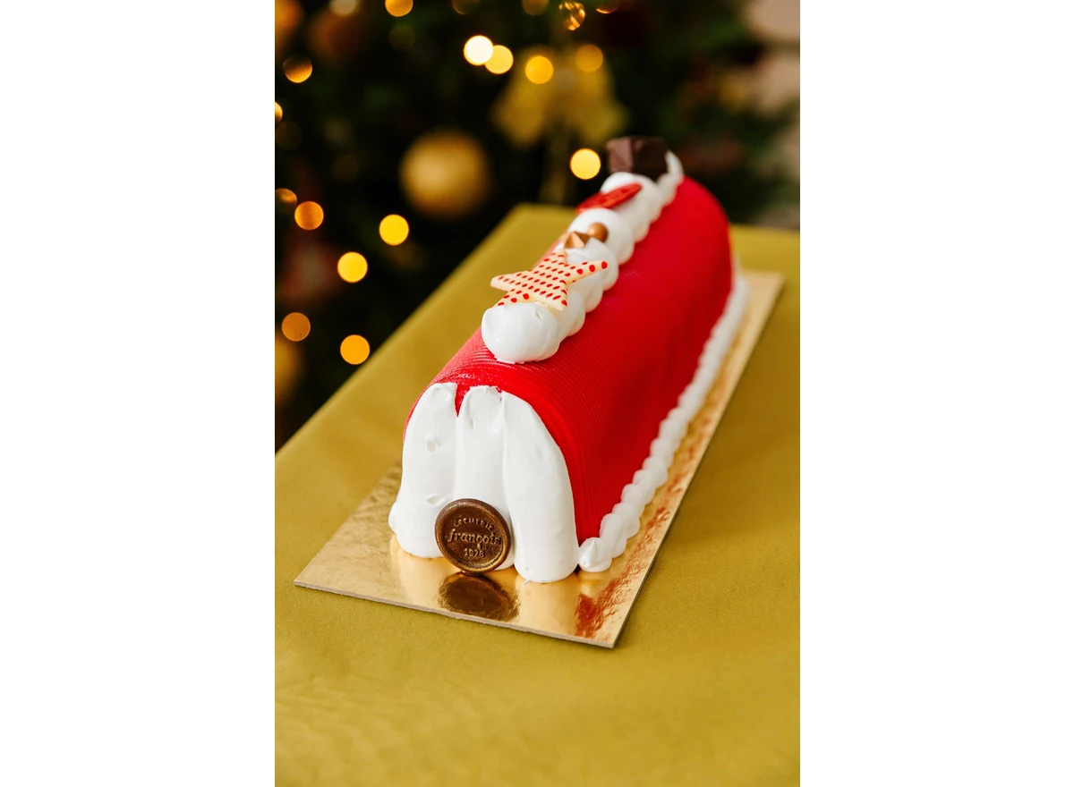Buche-met-rode-marsepein